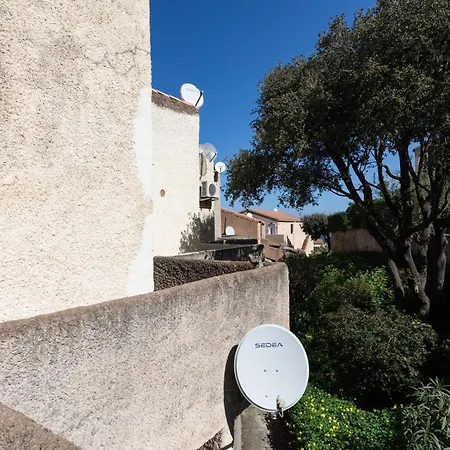 Marina De Sant Ambroggio Апартаменты