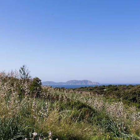 Marina De Sant Ambroggio Апартаменты